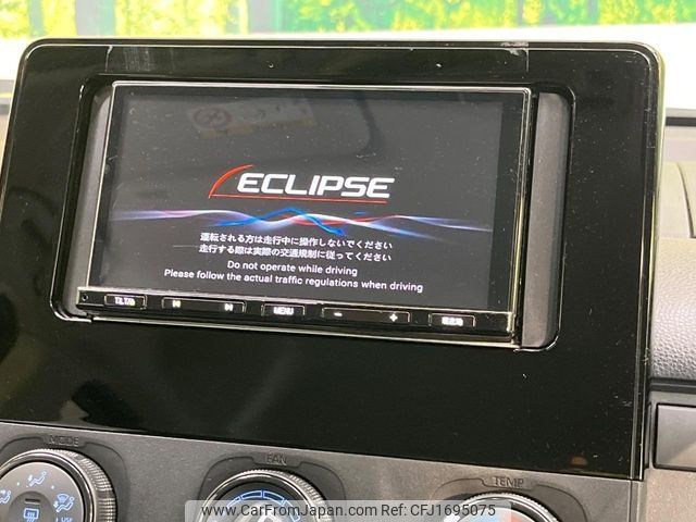 toyota sienta 2023 CFJ1695075 image 2