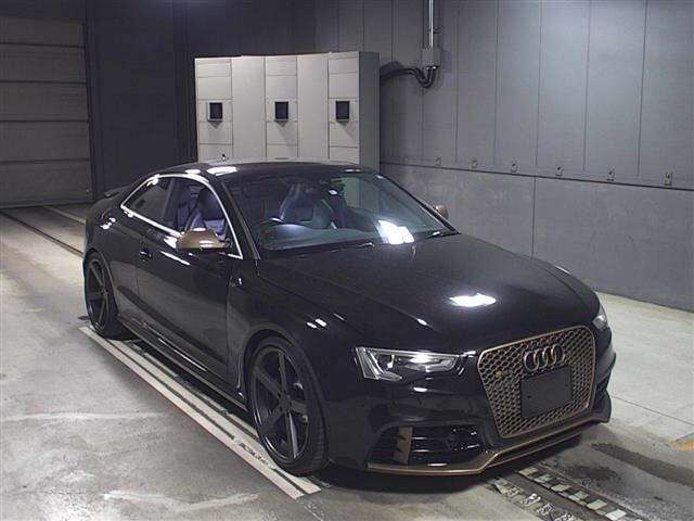 car_230560c5-d245-4a34-91e7-