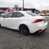 lexus is 2019 CFJ1633715 image 4