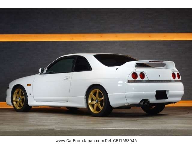 nissan skyline 1996 CFJ1658946 image 2