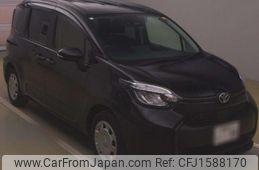toyota sienta 2024 CFJ1588170