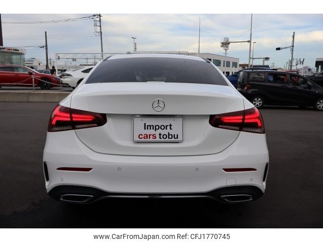 mercedes-benz a-class 2020 CFJ1770745 image 2