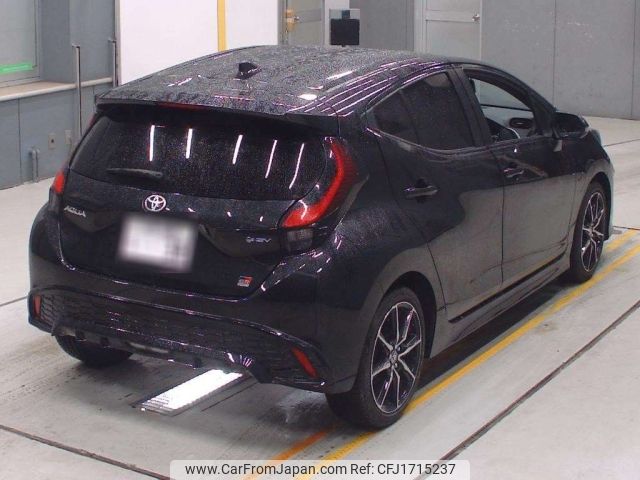 toyota aqua 2024 CFJ1715237 image 2