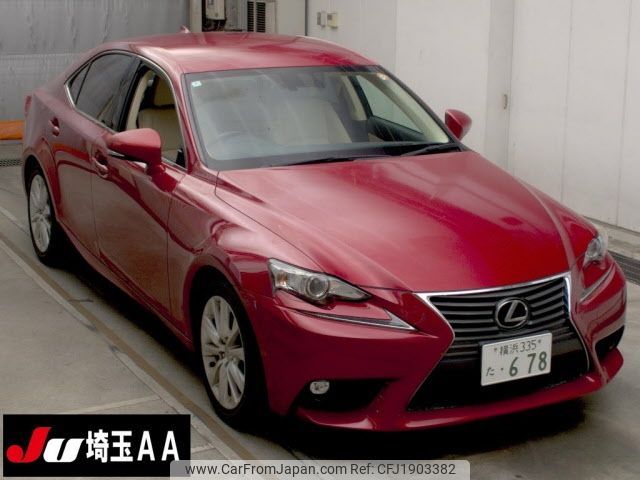 lexus is 2016 CFJ1903382 image 1