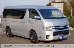 toyota hiace-wagon 2022 GOO_JP_700070921030250323001