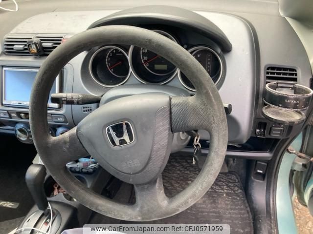 honda fit 2002 -HONDA--Fit LA-GD1--GD1-1107793---HONDA--Fit LA-GD1--GD1-1107793- image 2