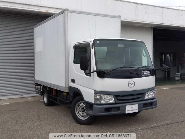 mazda titan-dash 2005 CFJ1863971 image 2