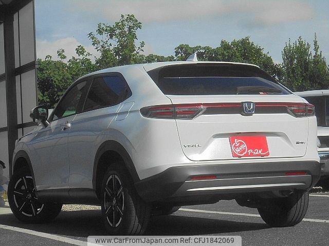 honda vezel 2024 CFJ1842069 image 2