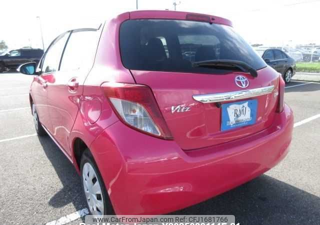 toyota vitz 2012 CFJ1681766 image 2