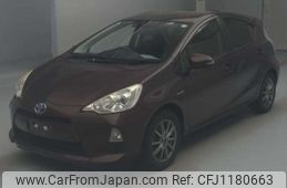 toyota aqua 2014 -TOYOTA--AQUA DAA-NHP10--NHP10-2391230---TOYOTA--AQUA DAA-NHP10--NHP10-2391230-