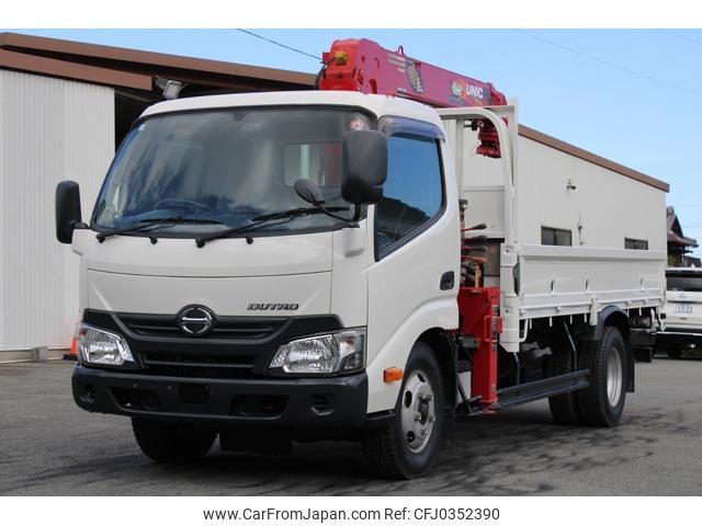 hino dutro 2018 GOO_NET_EXCHANGE_0230013A30241021W001 image 2