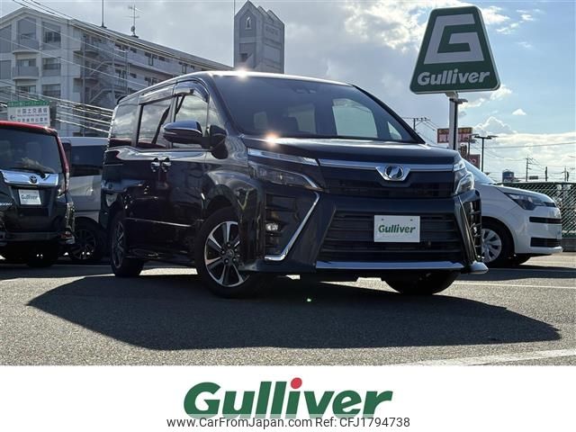 toyota voxy 2018 CFJ1794738 image 1