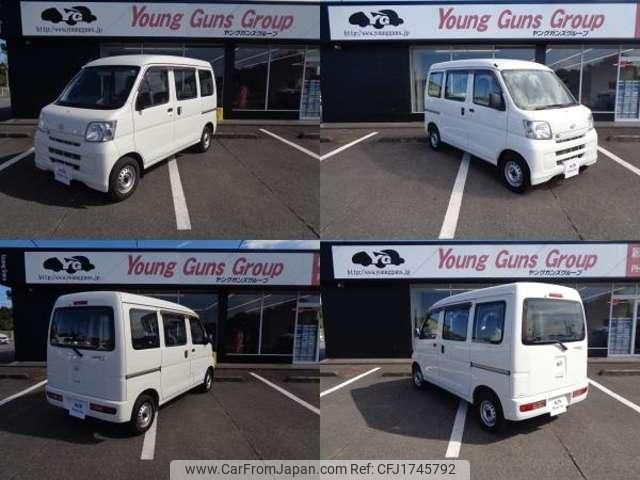 daihatsu hijet-cargo 2017 CFJ1745792 image 2