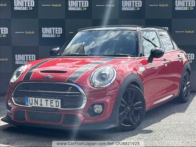 Used MINI OTHERS 2017 CFJ8821925 in good condition for sale