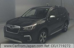 subaru forester 2018 CFJ1719272