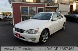toyota altezza 2001 CFJ1857468