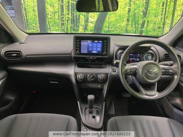 toyota yaris-cross 2023 CFJ1630223 image 2