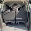 nissan serena 2019 41 image 12