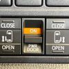 toyota voxy 2019 quick_quick_ZRR80W_ZRR80-0567606 image 4