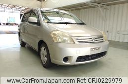 toyota raum 2004 ENHANCEAUTO_1_ea288048