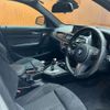 bmw 1-series 2018 -BMW--BMW 1 Series LDA-1S20--WBA1S520X05K18441---BMW--BMW 1 Series LDA-1S20--WBA1S520X05K18441- image 17