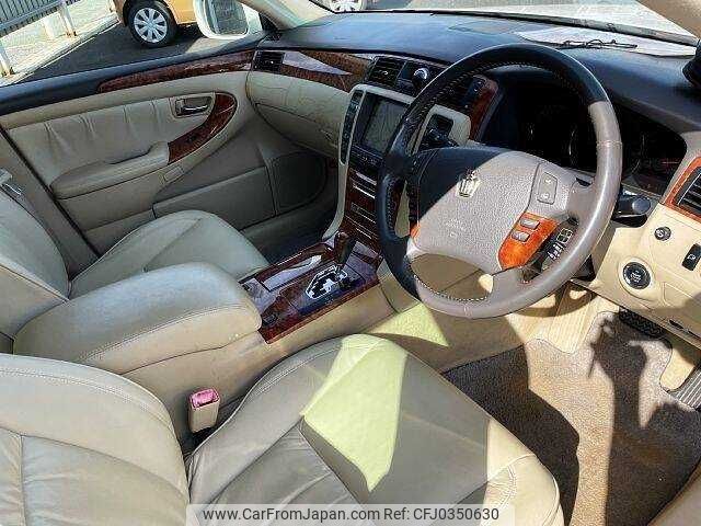 toyota crown 2006 504928-925256 image 1