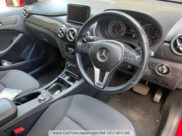 mercedes-benz b-class 2014 504928-931702 image 1