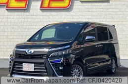 toyota voxy 2018 -TOYOTA--Voxy ZWR80W--ZWR80-0335458---TOYOTA--Voxy ZWR80W--ZWR80-0335458-