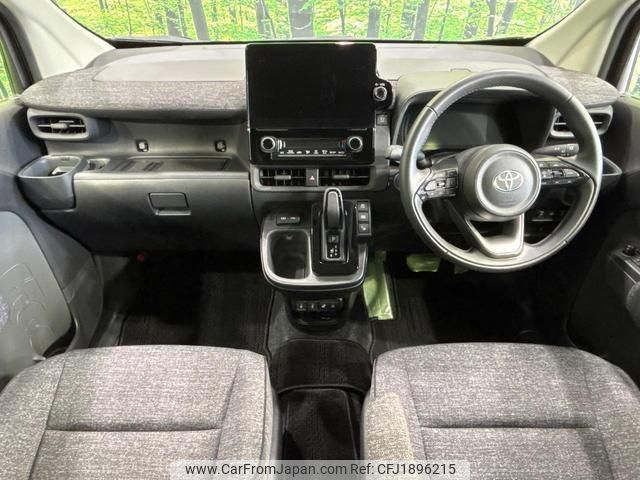 toyota sienta 2022 CFJ1896215 image 2