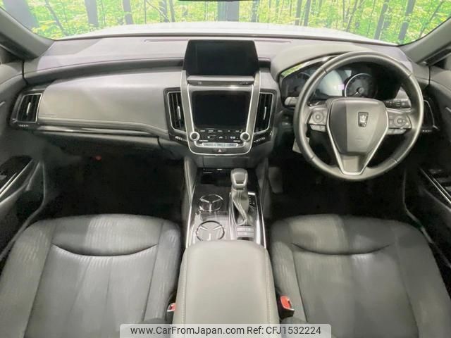 toyota crown 2022 CFJ1532224 image 2