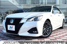 toyota crown-hybrid 2017 CFJ1737443