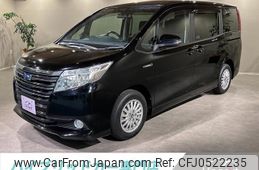 toyota noah 2014 CFJ0522235