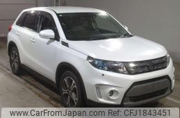 suzuki escudo 2016 CFJ1843451