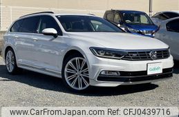 volkswagen passat-variant 2016 -VOLKSWAGEN--VW Passat Variant ABA-3CCHH--WVWZZZ3CZHE098018---VOLKSWAGEN--VW Passat Variant ABA-3CCHH--WVWZZZ3CZHE098018-