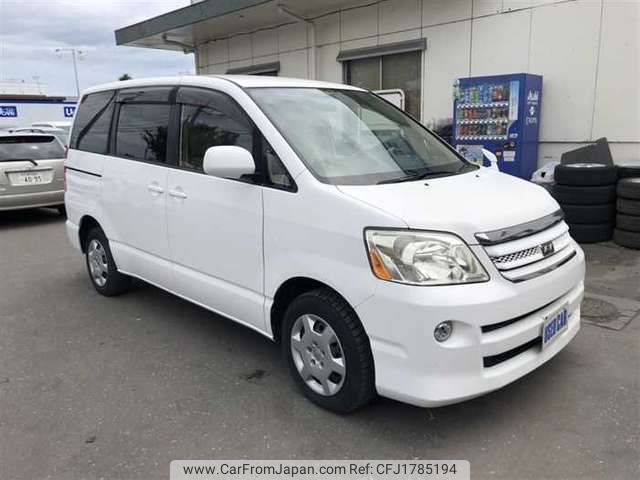 toyota noah 2007 CFJ1785194 image 2