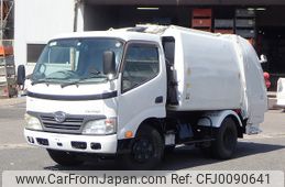 hino dutro 2010 24411702