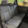 toyota voxy 2016 quick_quick_ZRR80W_ZRR80-0263272 image 9
