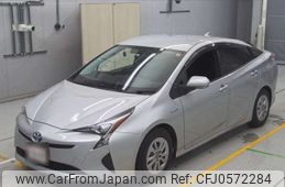 toyota prius 2017 -TOYOTA--Prius ZVW50-8069815---TOYOTA--Prius ZVW50-8069815-