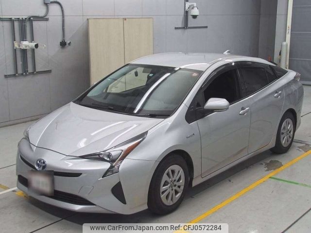 toyota prius 2017 -TOYOTA--Prius ZVW50-8069815---TOYOTA--Prius ZVW50-8069815- image 1