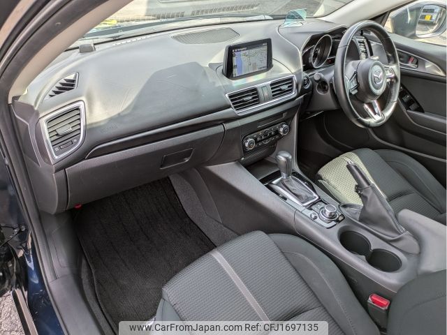 mazda axela 2016 CFJ1697135 image 2