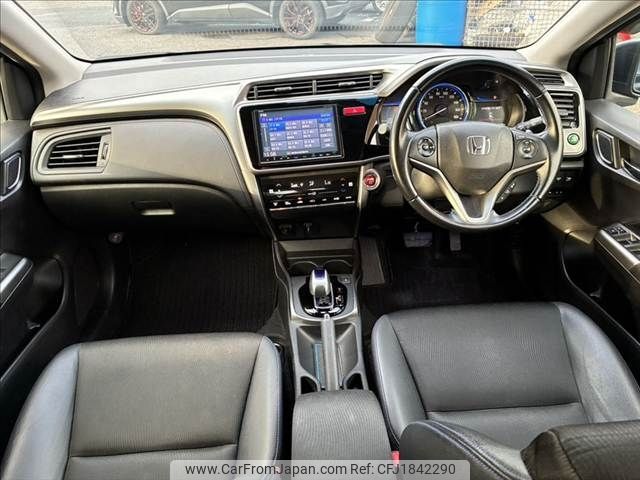 honda grace 2017 CFJ1842290 image 2