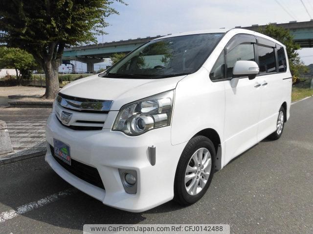 toyota noah 2011 quick_quick_ZRR70W_ZRR70-0440441 image 1