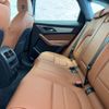 jaguar f-pace 2024 quick_quick_DC2XC_SADCA2AX0SA742952 image 11