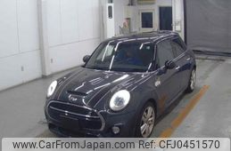 mini mini-others 2015 quick_quick_DBA-XS20_WMWXS720902C46709