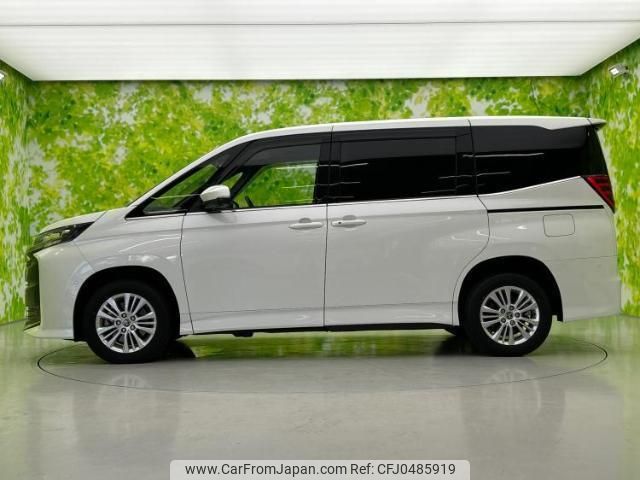 toyota noah 2022 quick_quick_6AA-ZWR95W_ZWR95-0002951 image 2