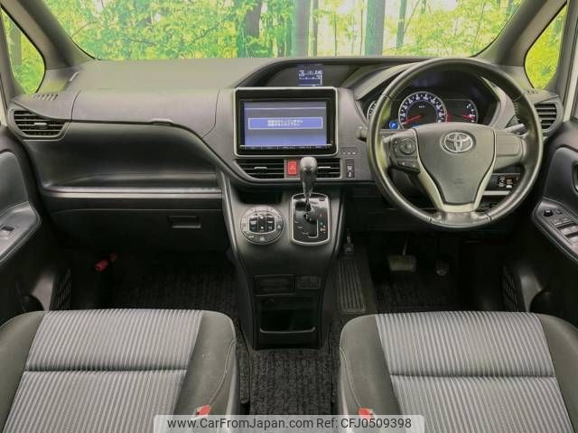 toyota voxy 2014 -TOYOTA--Voxy DBA-ZRR80W--ZRR80-0031359---TOYOTA--Voxy DBA-ZRR80W--ZRR80-0031359- image 2