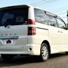 toyota noah 2004 504928-931700 image 2