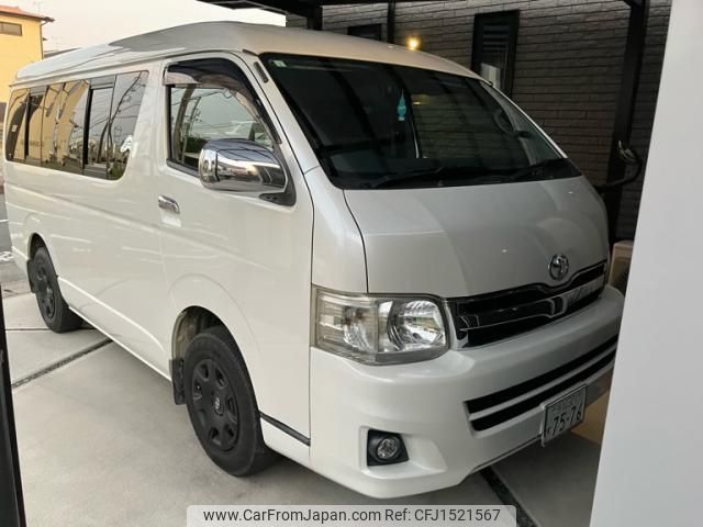 toyota hiace-wagon 2011 CFJ1521567 image 1