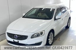 volvo v60 2015 -VOLVO--Volvo V60 FB420-F1230190---VOLVO--Volvo V60 FB420-F1230190-