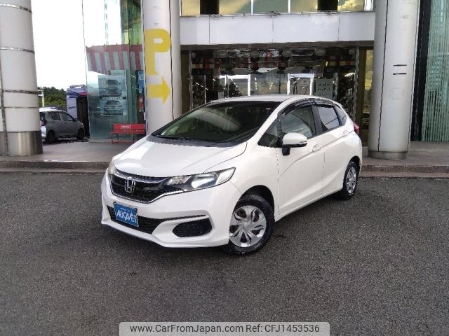 honda fit 2017 -HONDA--Fit DBA-GK3--GK3-1303646---HONDA--Fit DBA-GK3--GK3-1303646- image 1
